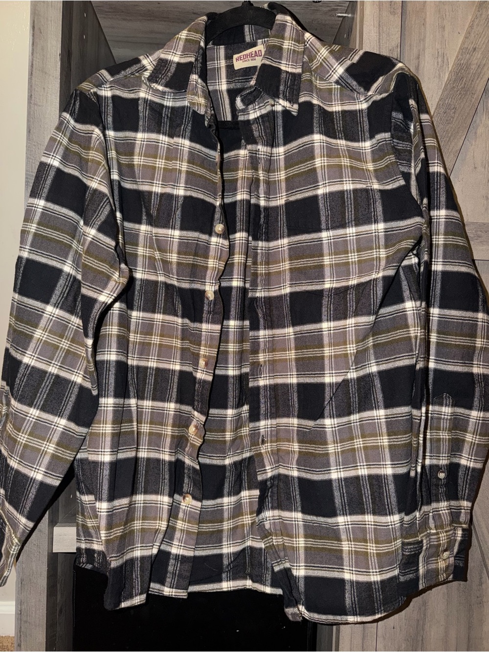 Redhead Plaid Button-Up Shirt